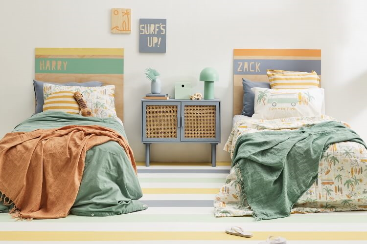 Little Surfers Shared Bedroom Interiors OHbaby   Surf Theme Kids Bedroom 750x500 Lr 