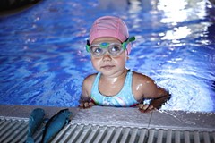 7 ways to stop your child having a meltdown at swimming lessons